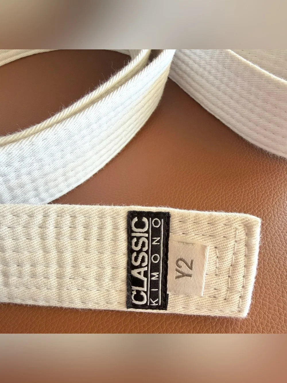 EUC! Kids White Martial Arts Brazilian Jiu Jitsu BJJ Belt with Rank Bar - Sz Y2